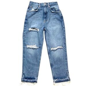 We The Free Lita Light Wash Distressed High Waisted Slim Leg Jean Size 25